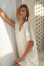 Load image into Gallery viewer, Gipzy Kaftan - White
