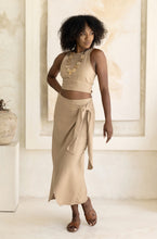 Load image into Gallery viewer, Zanadu Skirt - Rayon Herringbone/Tan