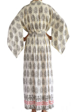Load image into Gallery viewer, Jap Kimono Long/Cream Paisley
