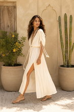 Muat gambar ke penampil Galeri, Loretta Dress - Natural
