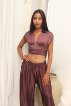 Load image into Gallery viewer, Venus Top Diva Pants Set - Plum
