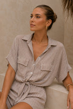 Load image into Gallery viewer, Anita Shirt &amp; Short/Strip Brown White-Set
