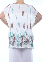 Load image into Gallery viewer, Boho Poncho Short/White Feather
