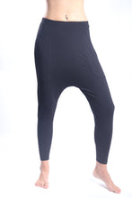Load image into Gallery viewer, Solar Pant/Bamboo Spandex Black
